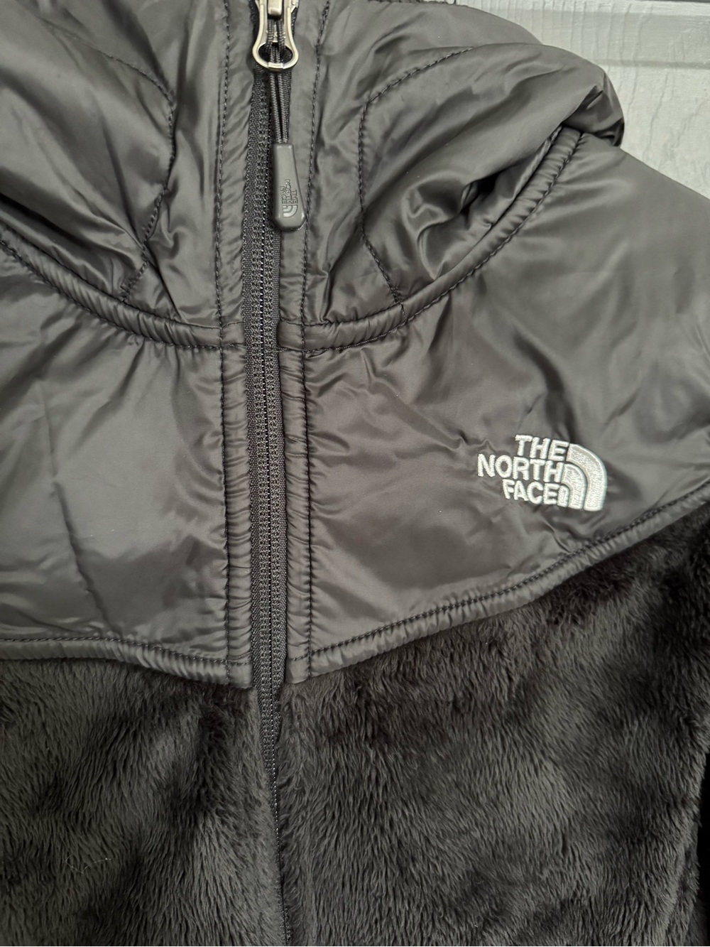 The North Face Black Fuzzy Fleece Hooded Jacket Full Zip Women’s Size M - Picture 3 of 6